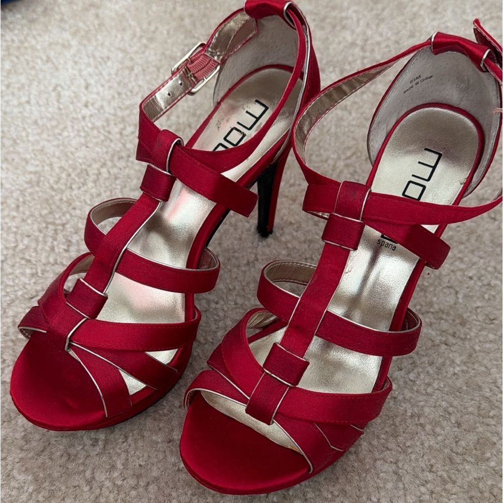 New Moda Hot Red Satin Heels
